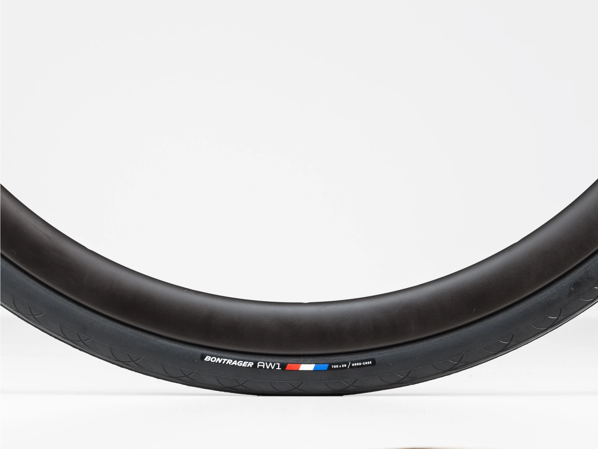 CNY SALE: Bontrager AW1 Hard-Case Road Tyre