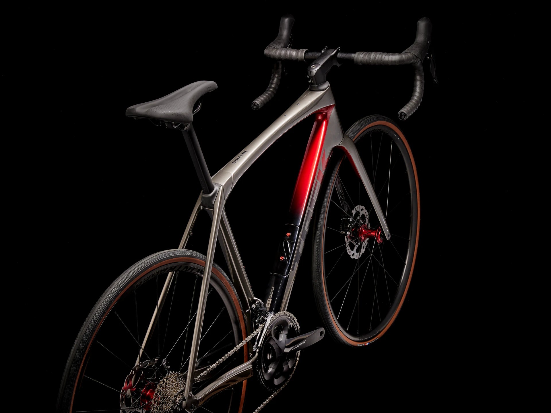 Trek Domane SL 5 Gen 4- road bikes- trek road bikes- endurance bikes- trek endurance bikes- road bikes singapore- endurance road bikes singapore- treknology 3 central- road bikes singapore- exclusive road bikes singapore- bike showroom- bicycle showroom singapore